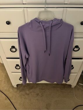 Earth Yoga Lavender Hoodie with Drawstring